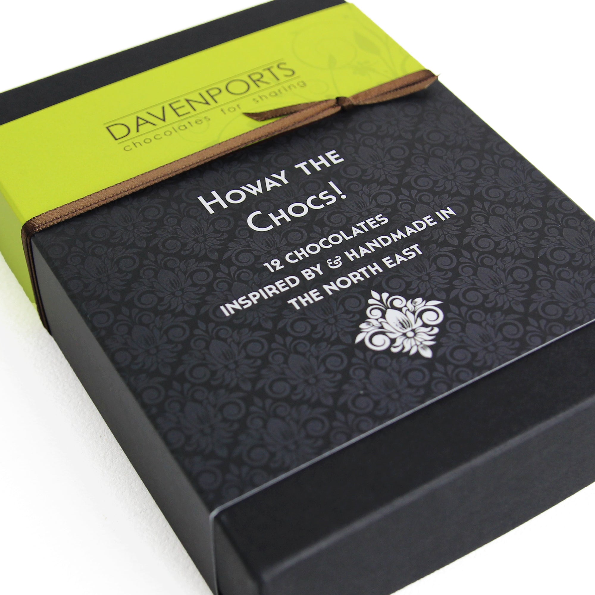 Davenport's Chocolates, Hepple Gin Chocolate Truffles front detail
